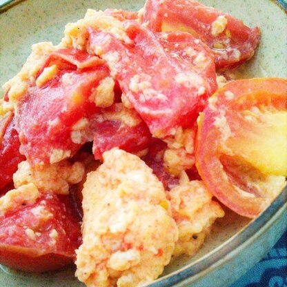ジューシートマトとふわふわタマゴがすごーく美味しかったです(๑´ڡ`๑)朝でも簡単に作れて良いですね！美味しいのでまた作りますっ！ごちそうさまでしたー。